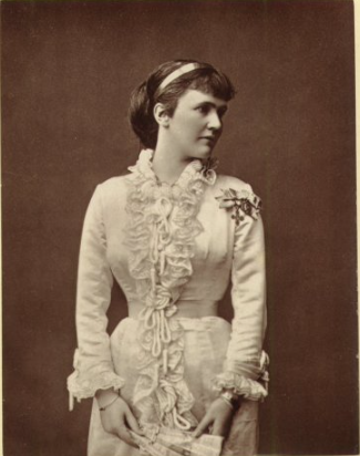 Mrs Mawr